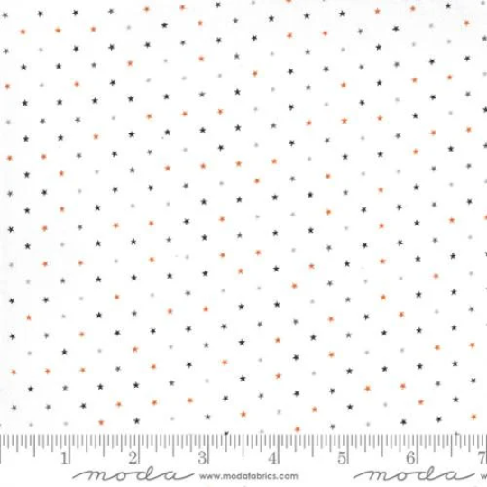 Twinkle by April Rosenthal Prairie Grass - Tiny Stars Halloween Ghost (Qty 1 = 1/2 yd)
