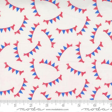 Holiday Americana by Stacy Iest Hsu - Flag Bunting in White (Qty 1 = 1/2 yd)